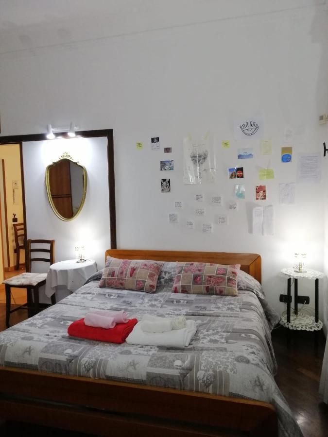 La Casa Di Tania A Napoli Apartman Kültér fotó