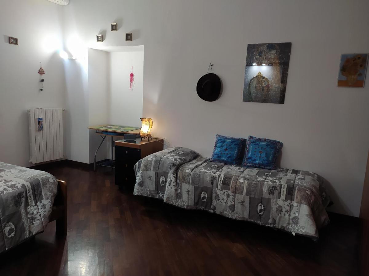 La Casa Di Tania A Napoli Apartman Kültér fotó